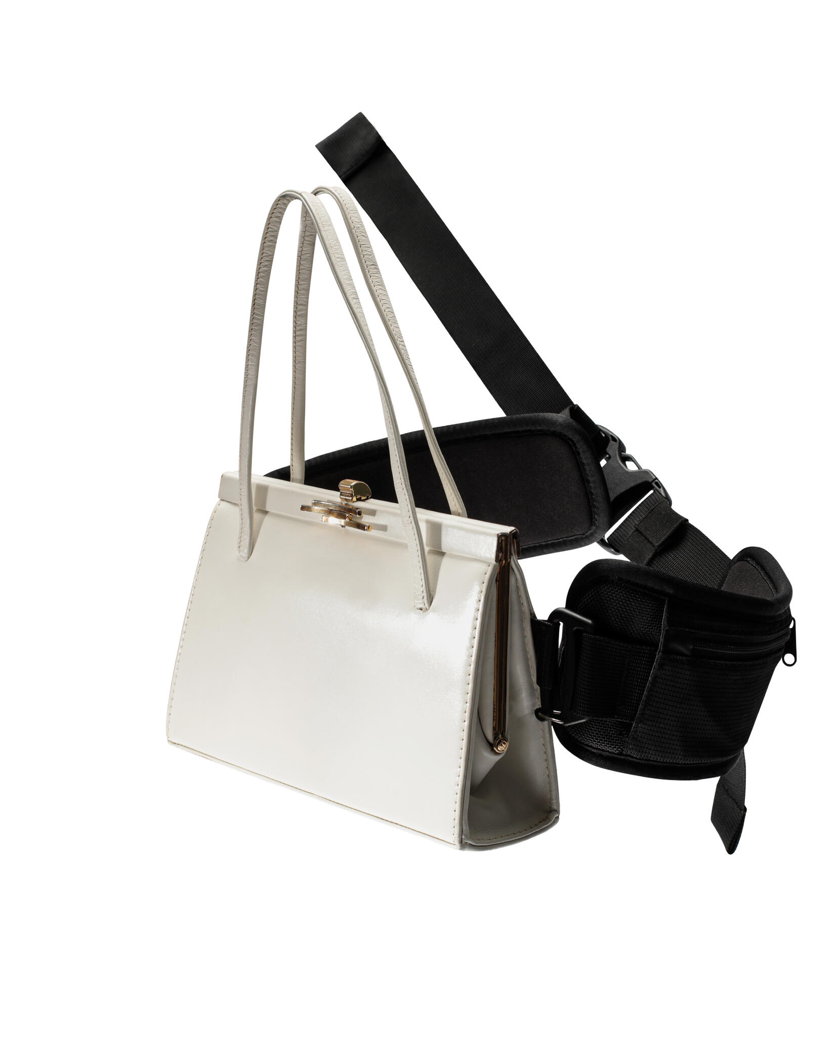 ACTION BAG WITH A CARGO SYSTEM – JOHANNA PARV